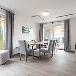 Lägenhet Chaletresort By S4y
